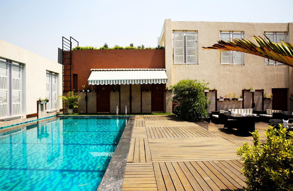 Ramada By Wyndham Ghaziabad Vasundhara Hotell Eksteriør bilde